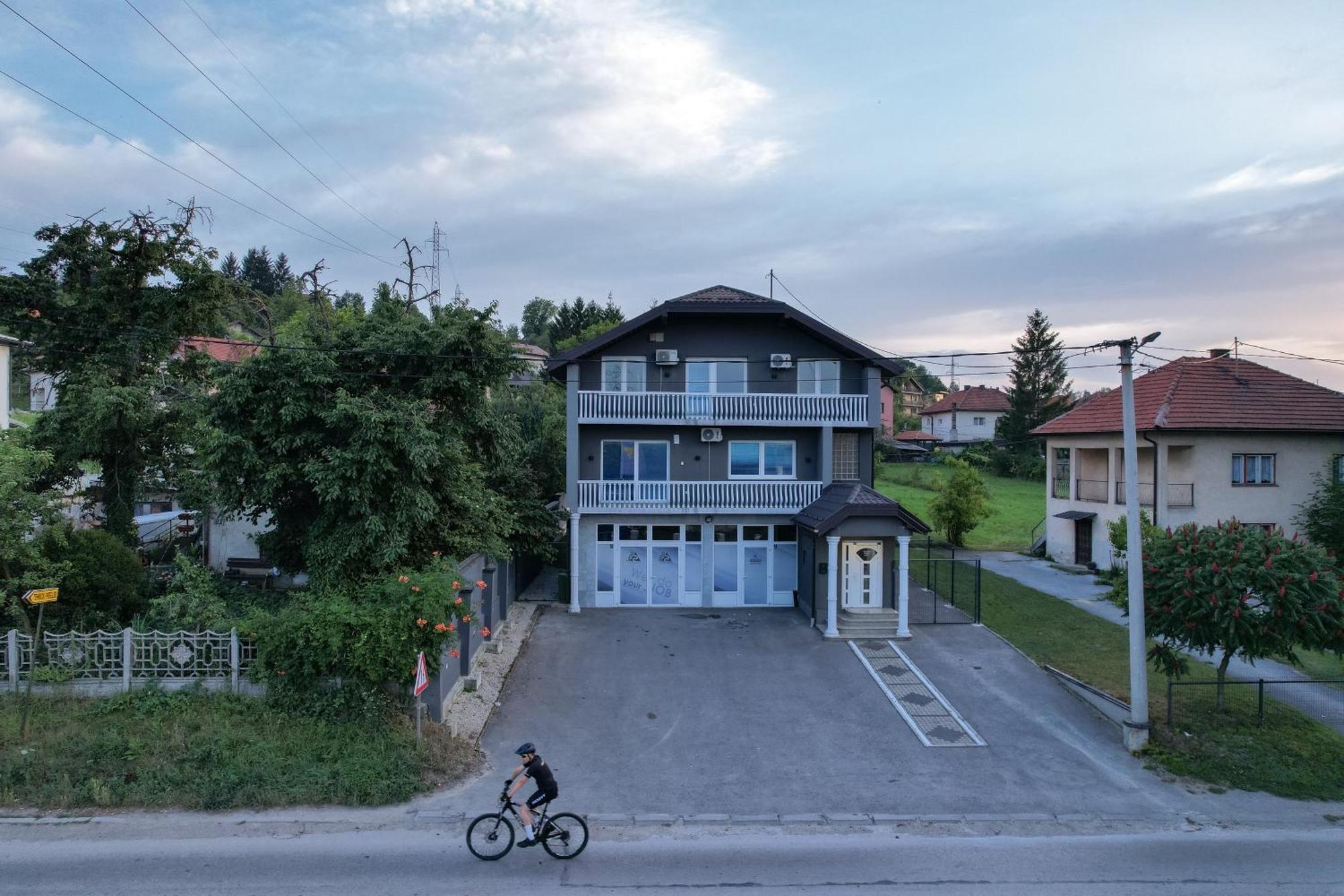 Evergreen Apartments Visoko Esterno foto