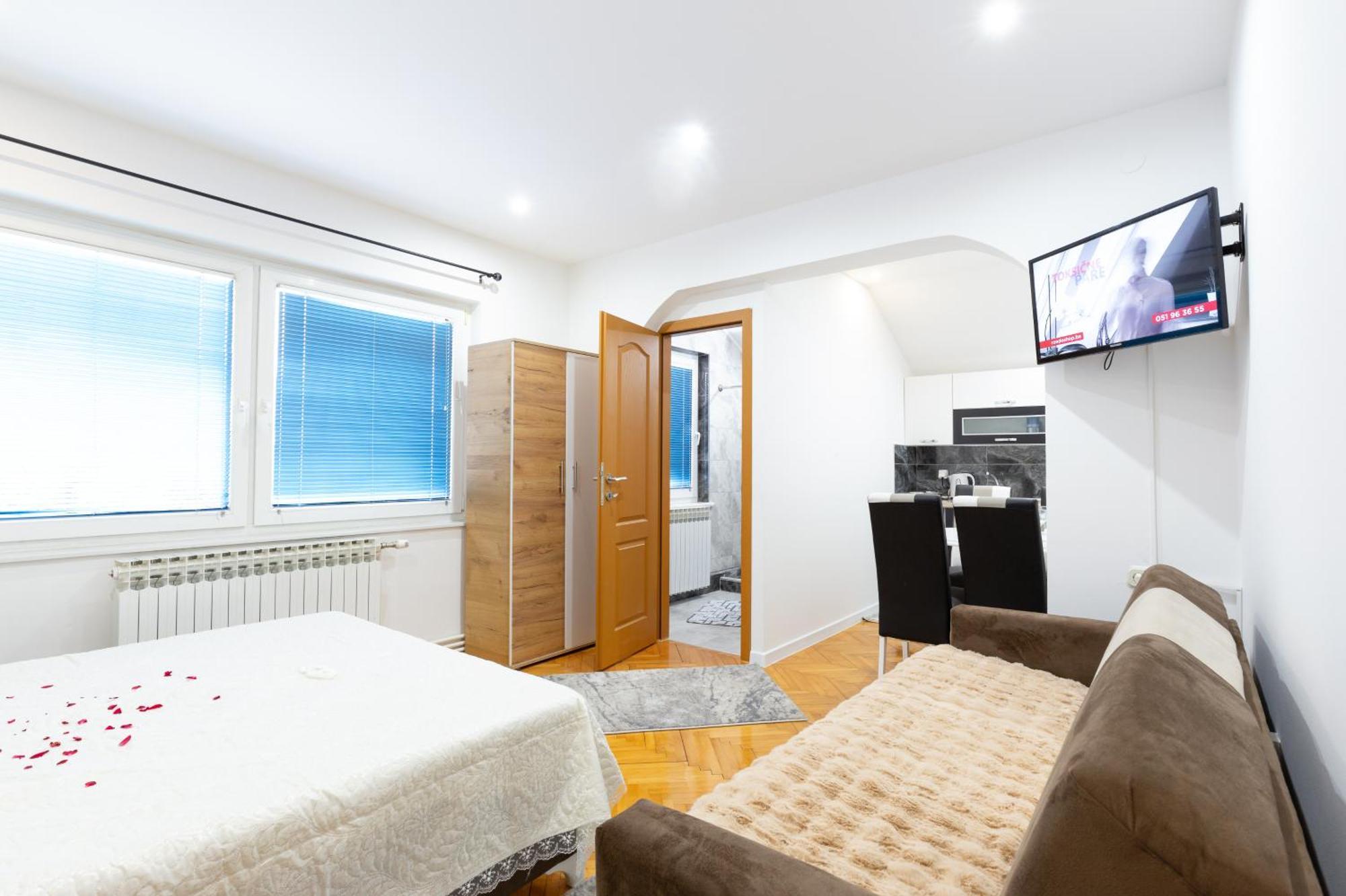 Evergreen Apartments Visoko Esterno foto